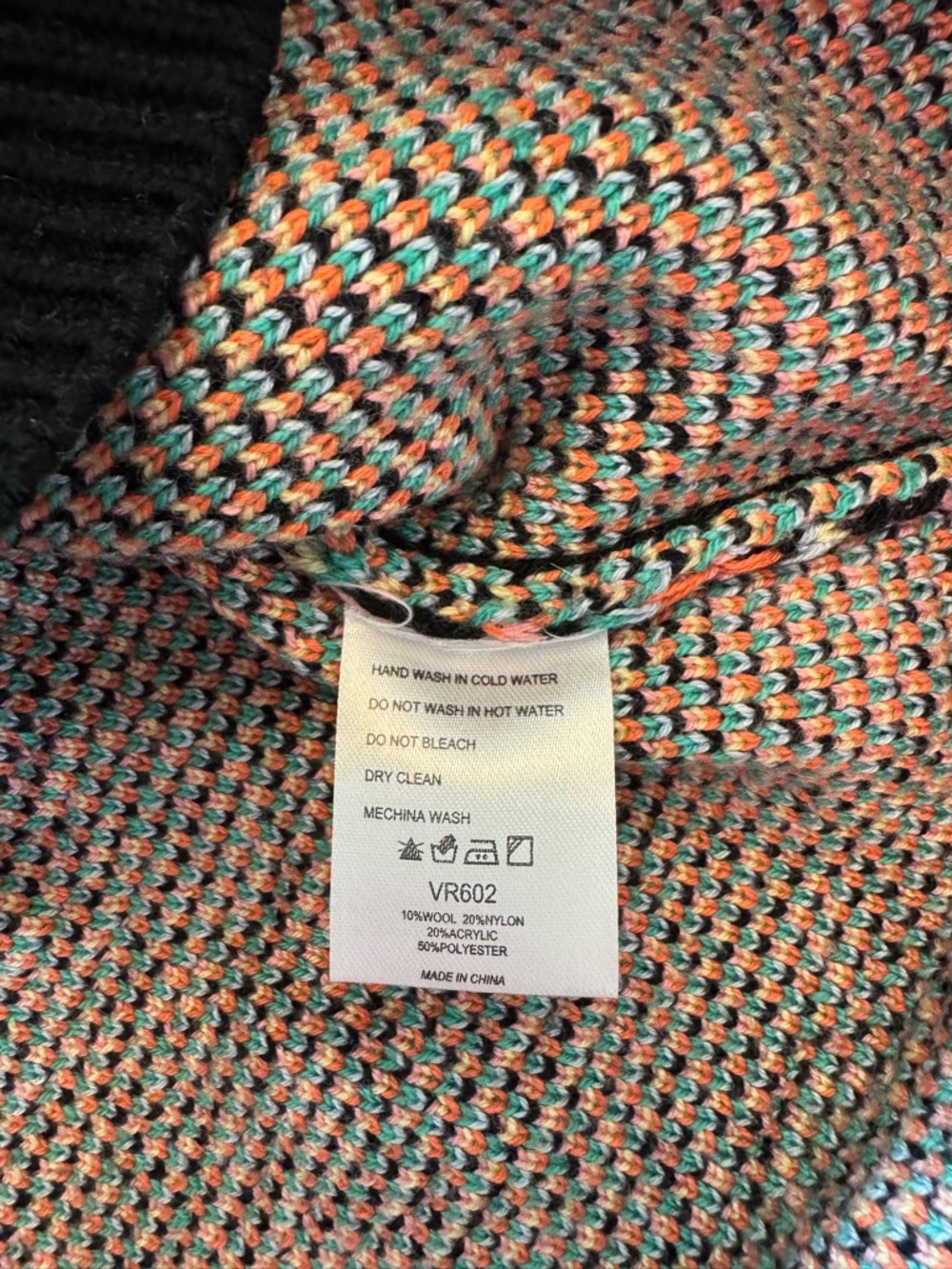 Crewneck Multicolor Patterned Sweater - Picture 6 of 6